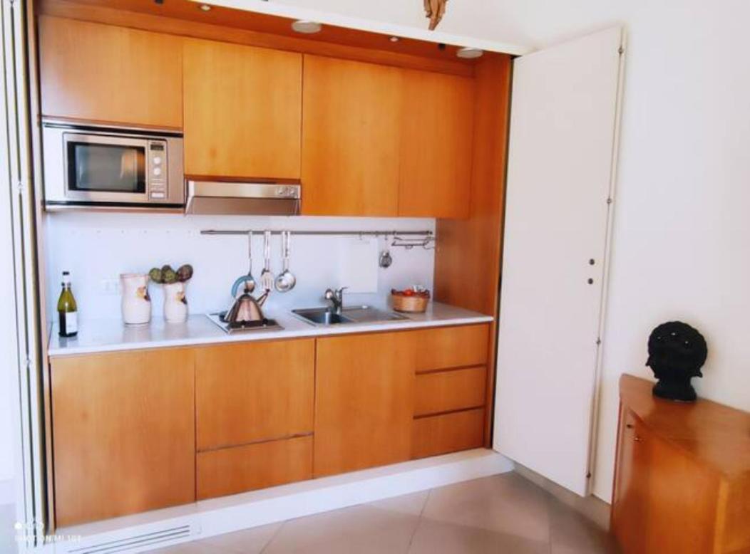 Scesa San Michele Apartman Bari Kültér fotó