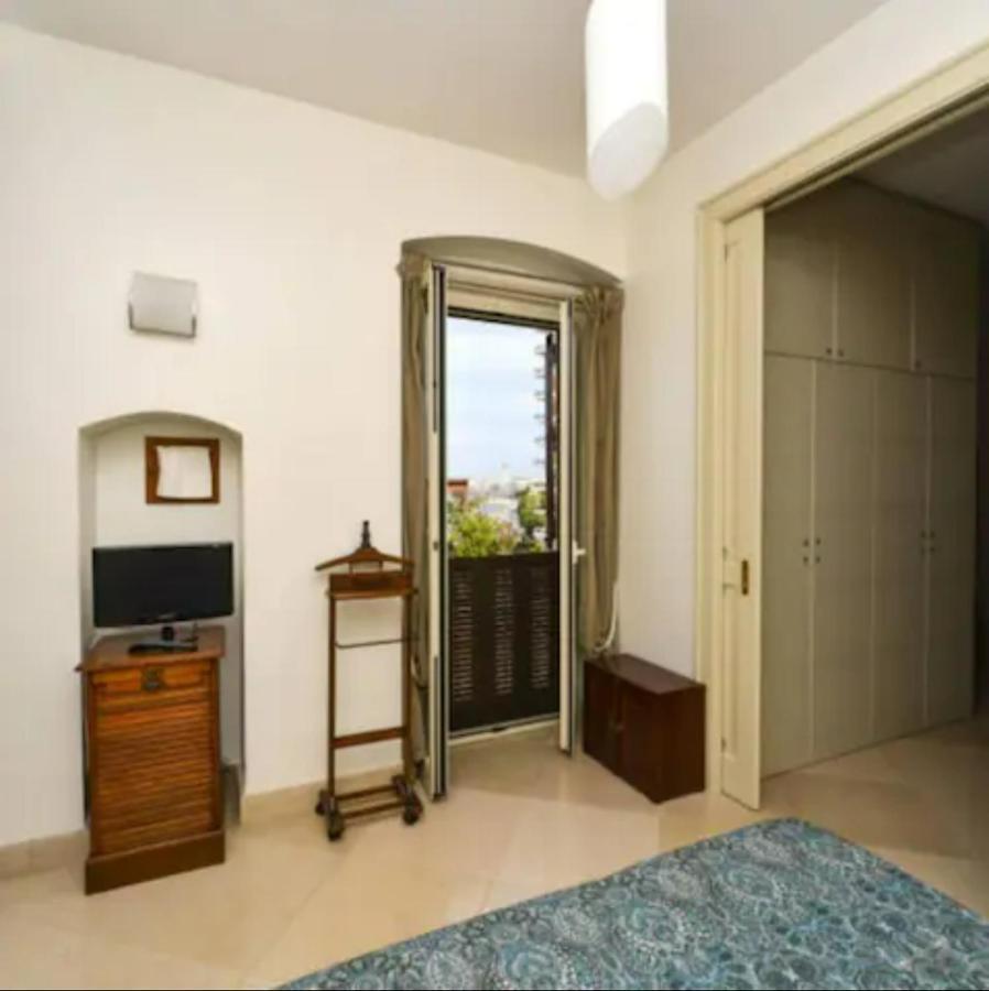 Scesa San Michele Apartman Bari Kültér fotó
