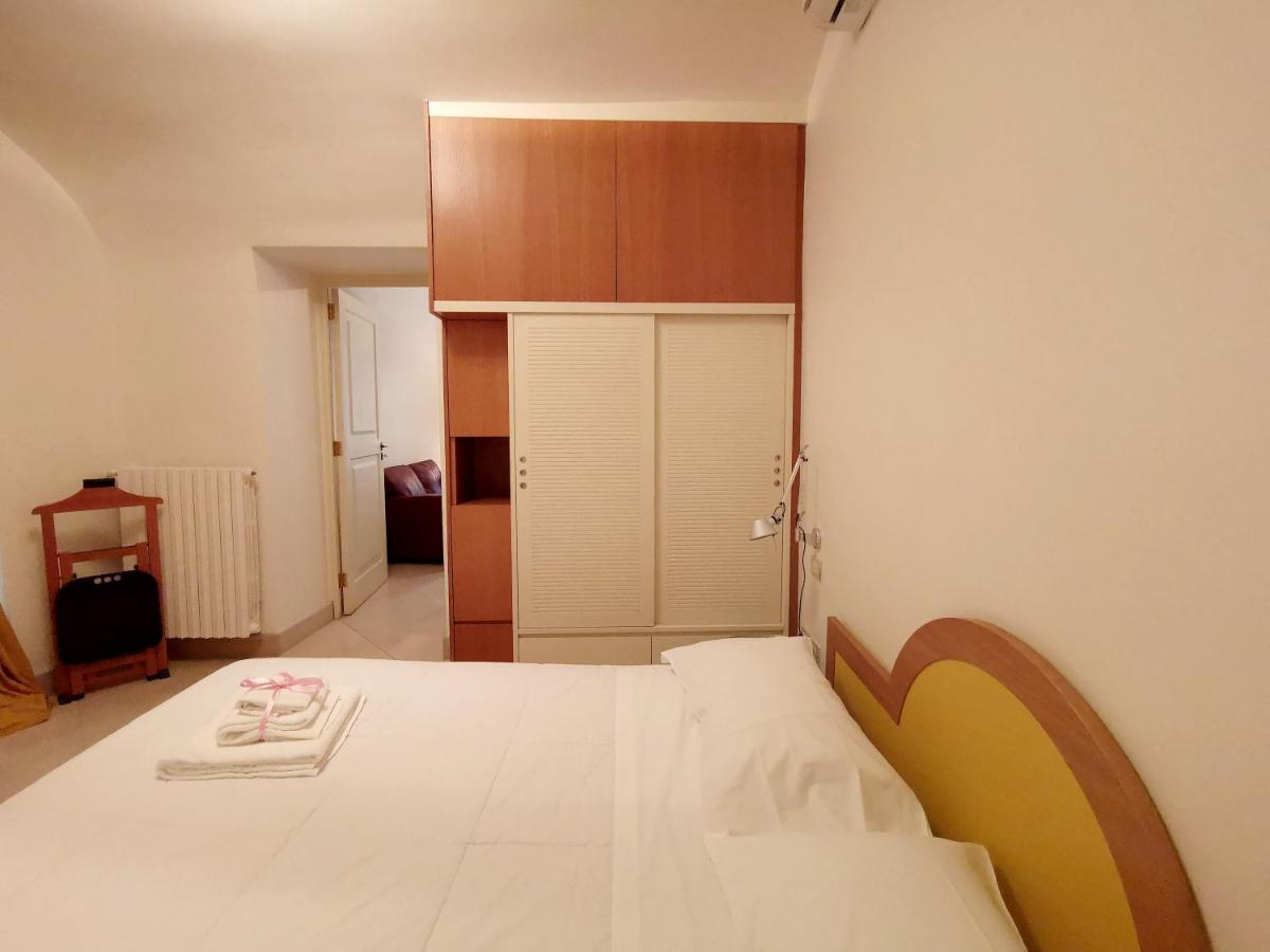 Scesa San Michele Apartman Bari Kültér fotó
